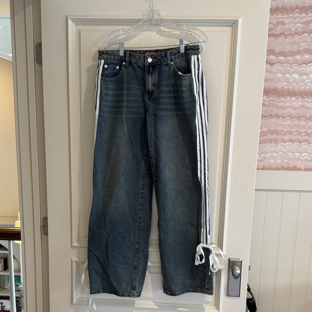 Edikted Denim with Pink Accents